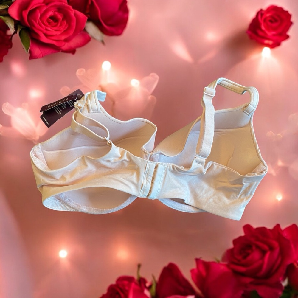 Cacique Cream Women's Bra - Picture 2 of 5